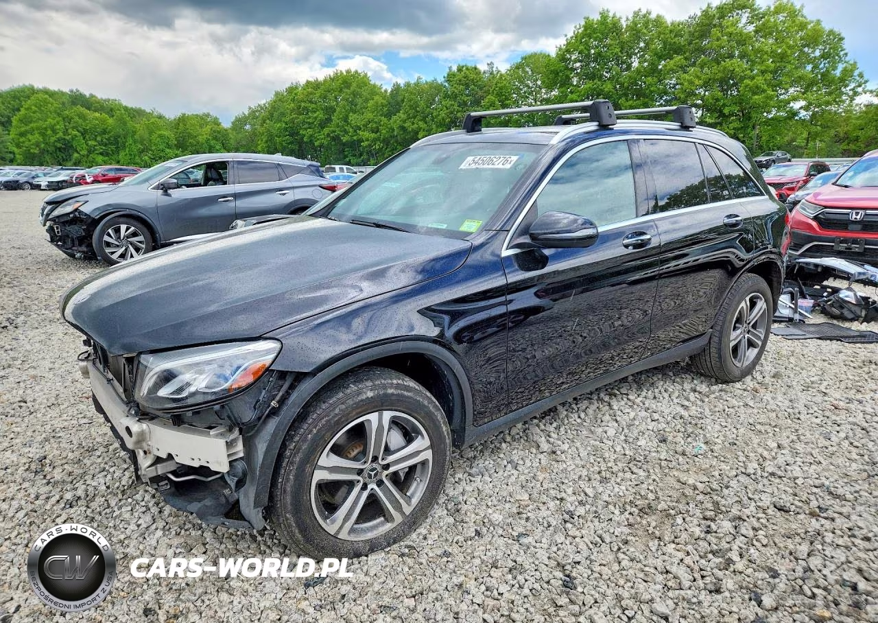 2019 Mercedes-Benz Glc 300 4Matic – zdjęcie 1 z 14