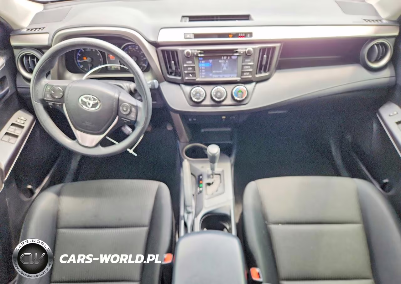 2018 Toyota Rav4 Le VIN:JTMZFREV8JJ747646 - 8