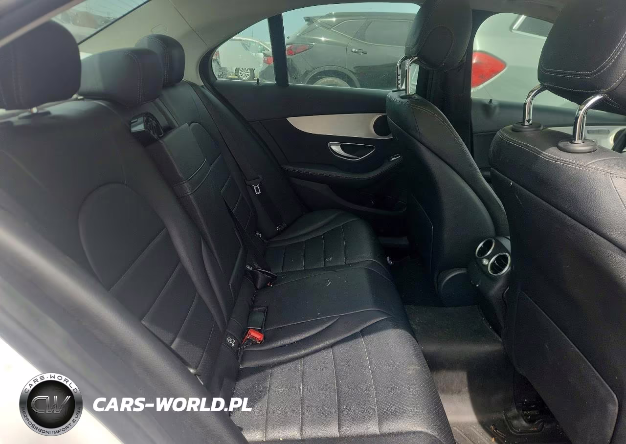 2017 Mercedes-Benz C 300 4Matic VIN:55SWF4KB2HU200923 - 10