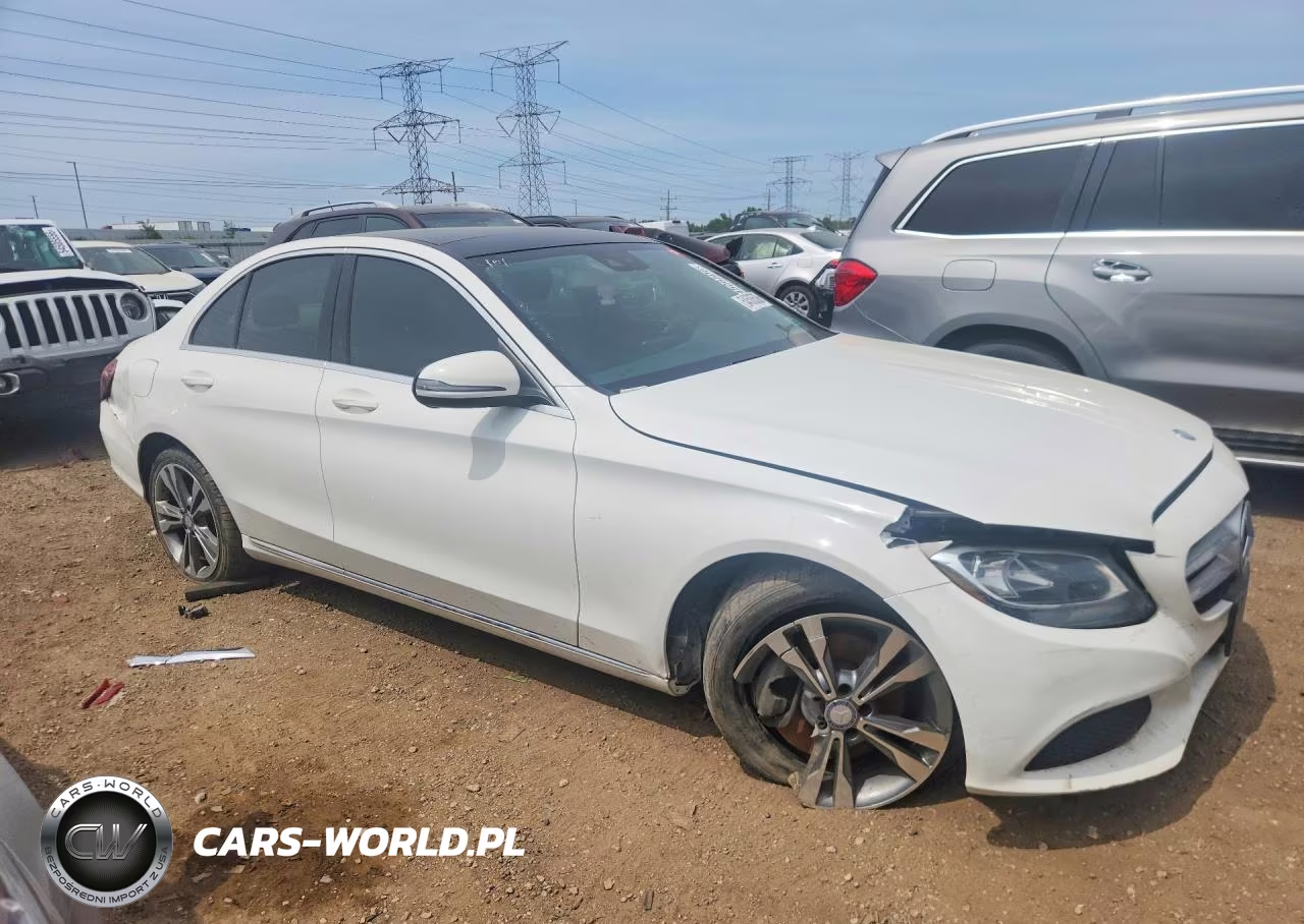 2017 Mercedes-Benz C 300 4Matic VIN:55SWF4KB2HU200923 - 4