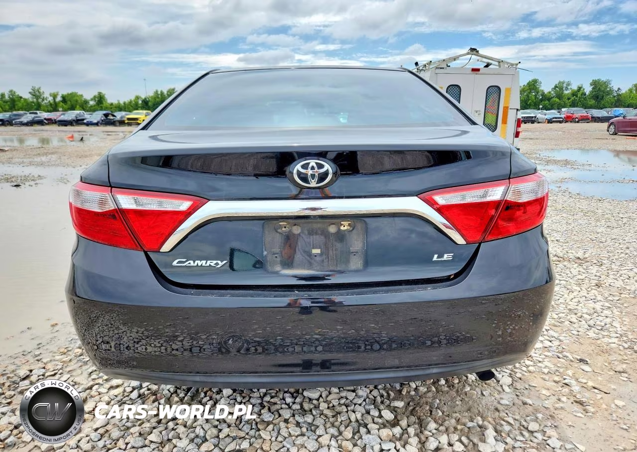 2016 Toyota Camry Le VIN:4T4BF1FK8GR559662 - 6