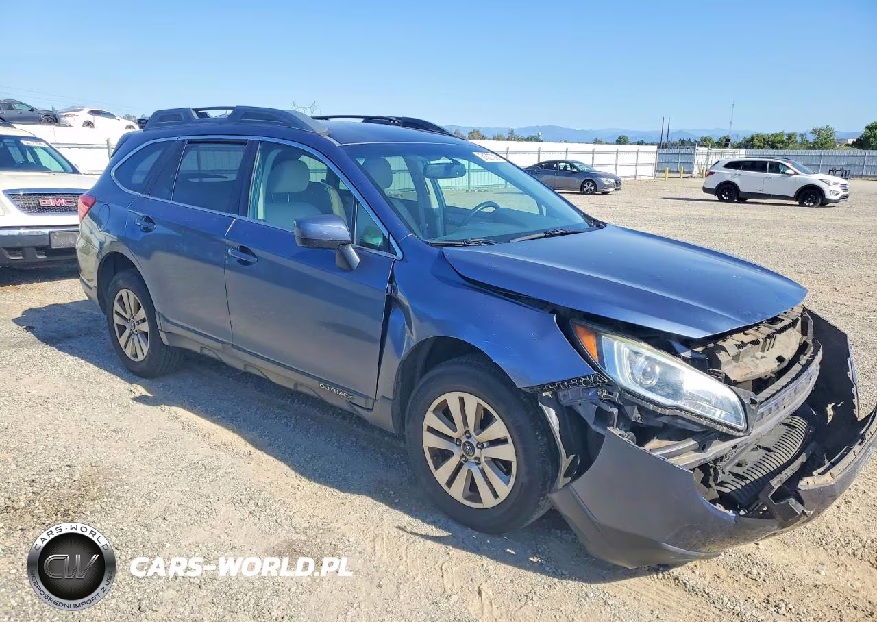 2015 Subaru Outback 2.5I Premium VIN:4S4BSACCXF3345358 - 4