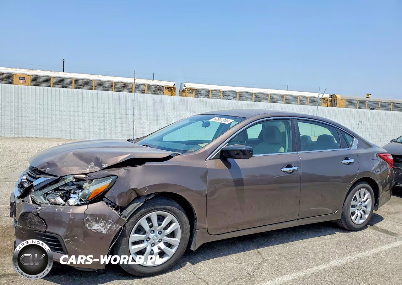 2016 Nissan Altima 2.5 S – zdjęcie 1 z 12