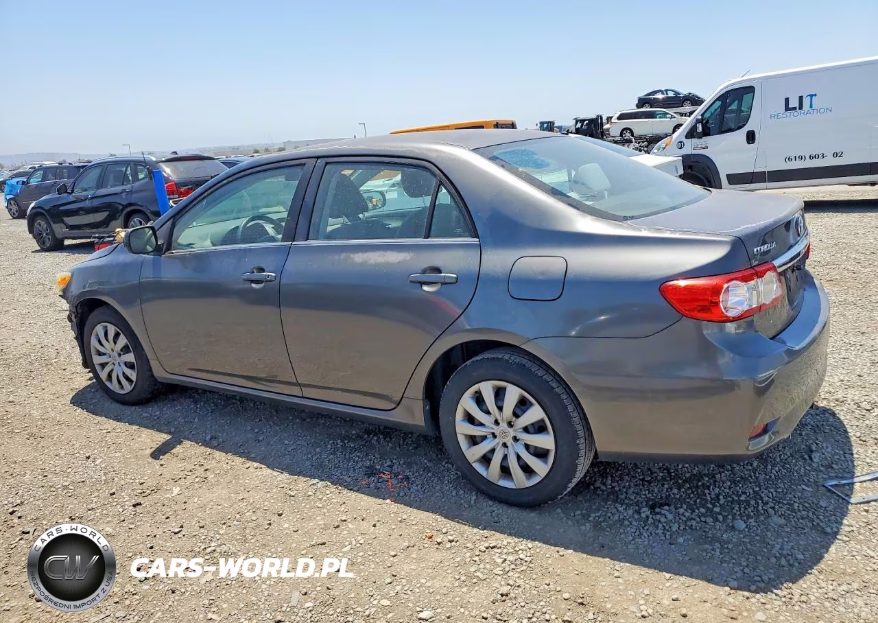 2013 Toyota Corolla Le VIN:2T1BU4EE3DC056891 - 2