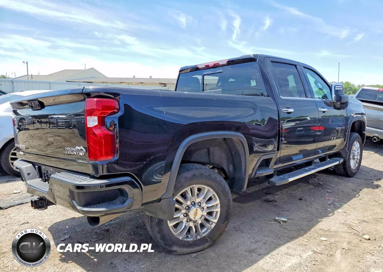 2021 Chevrolet Silverado K2500 High Country VIN:1GC4YREY0MF273441 - 3