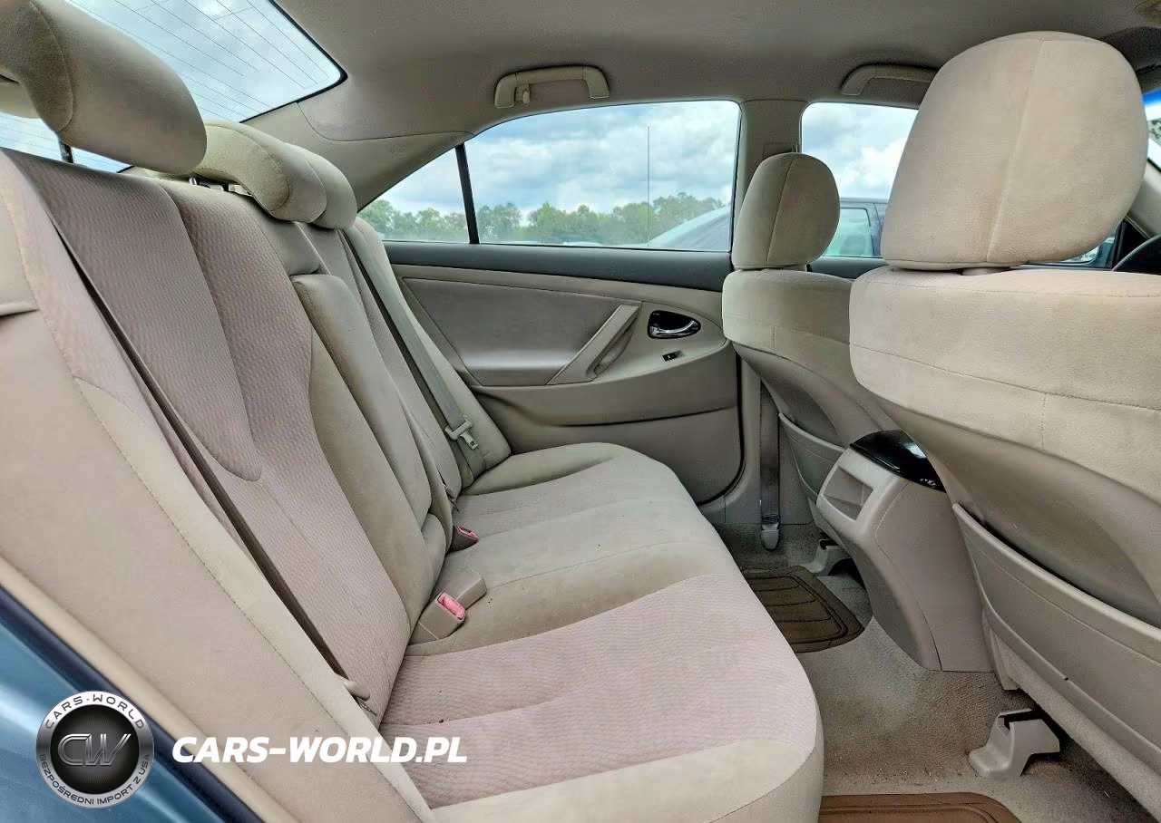 2010 Toyota Camry Le VIN:4T1BF3EK2AU531810 - 10