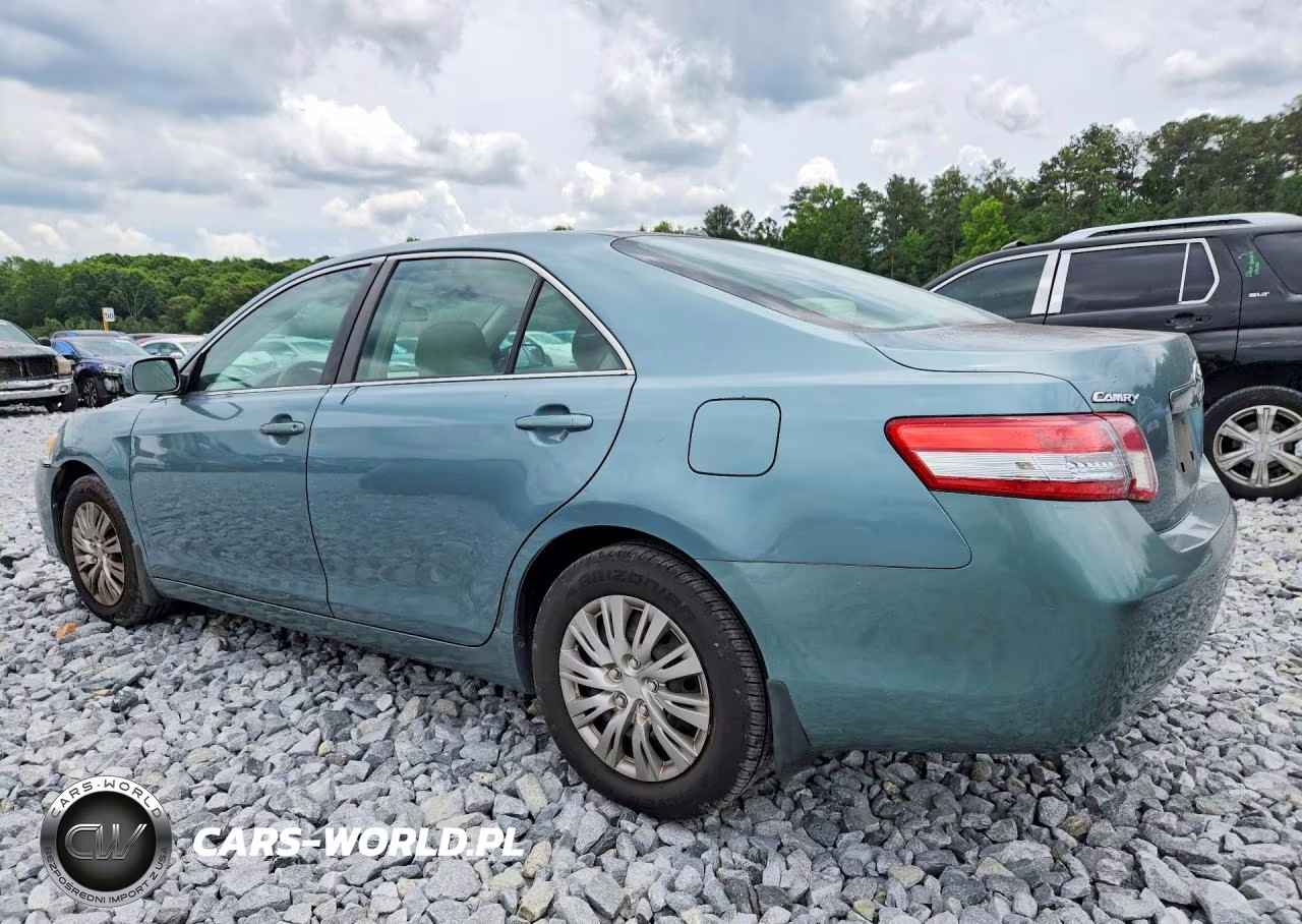 2010 Toyota Camry Le VIN:4T1BF3EK2AU531810 - 2