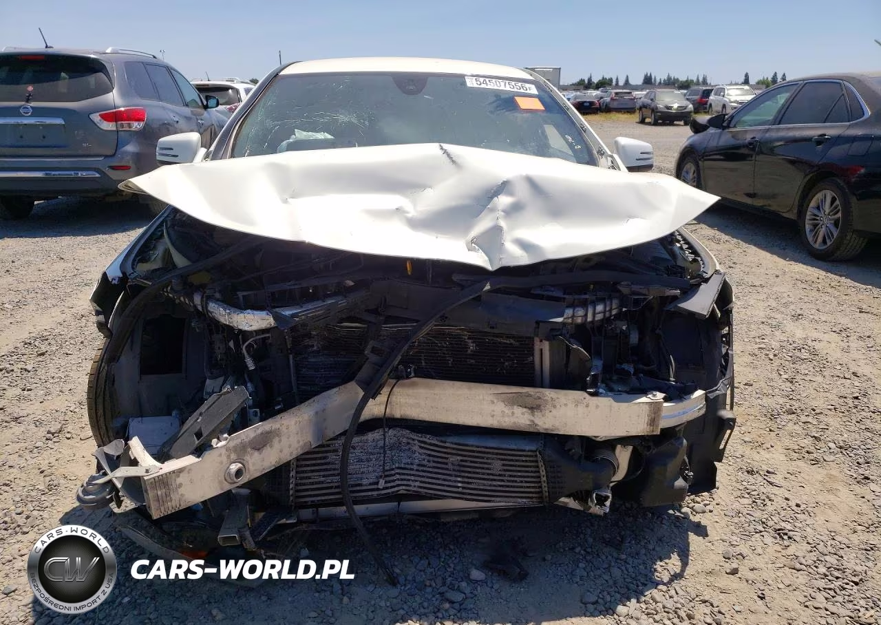 2016 Mercedes-Benz Cla 250 VIN:WDDSJ4EB3GN323999 - 5