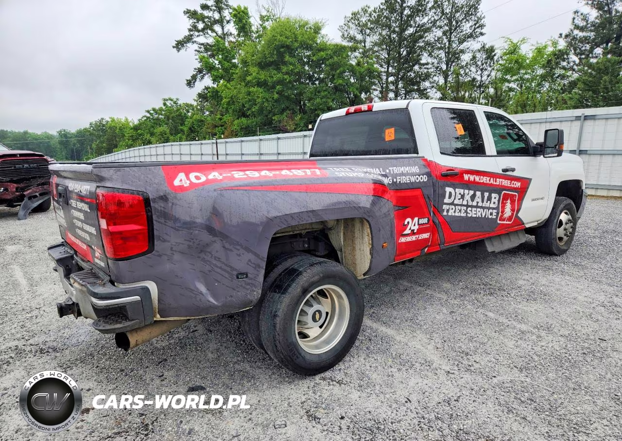 2019 Chevrolet Silverado K3500 VIN:1GC4KVEY4KF242992 - 3