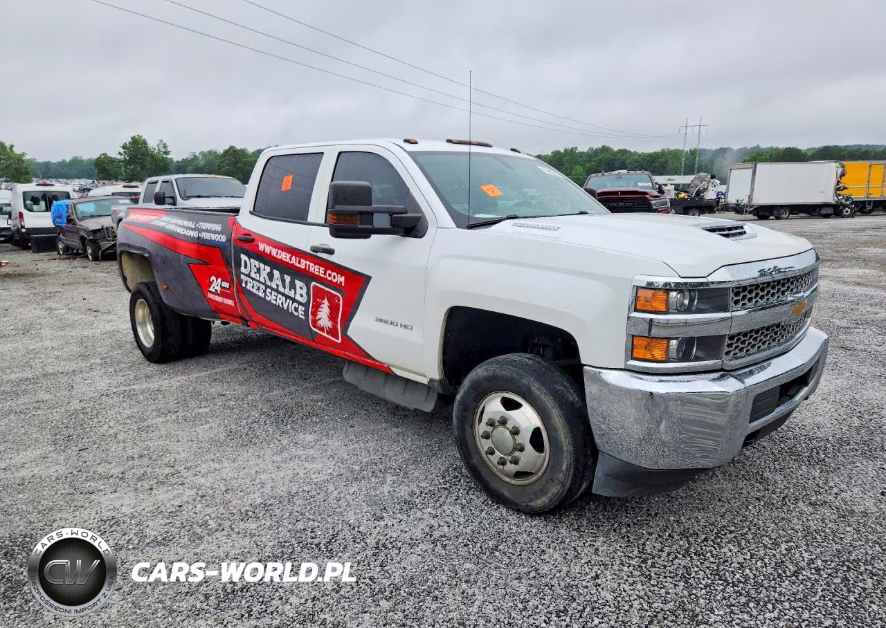 2019 Chevrolet Silverado K3500 VIN:1GC4KVEY4KF242992 - 4