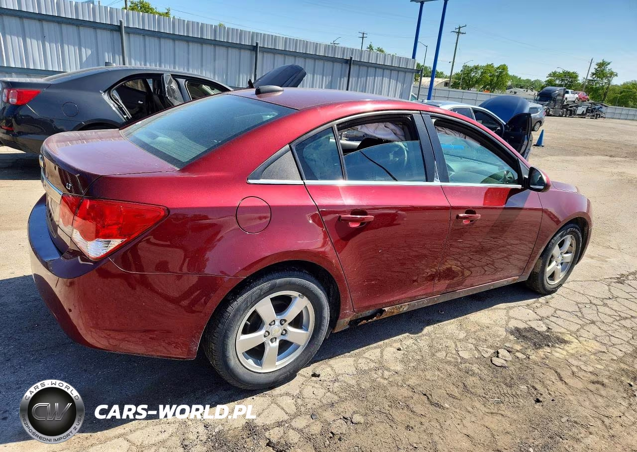 2015 Chevrolet Cruze Lt VIN:1G1PC5SB3F7225846 - 3