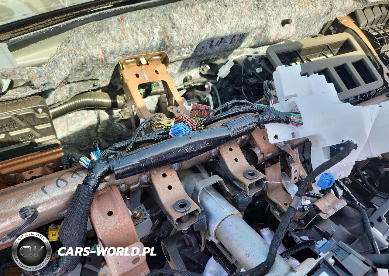 HONDA CIVIC VIN:2HGFE2F57NH600299 - 9