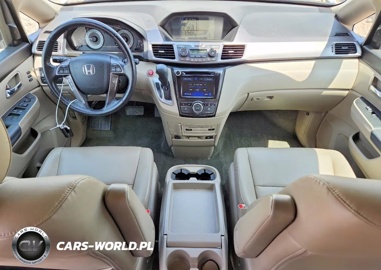 2015 Honda Odyssey Touring VIN:5FNRL5H99FB108710 - 8