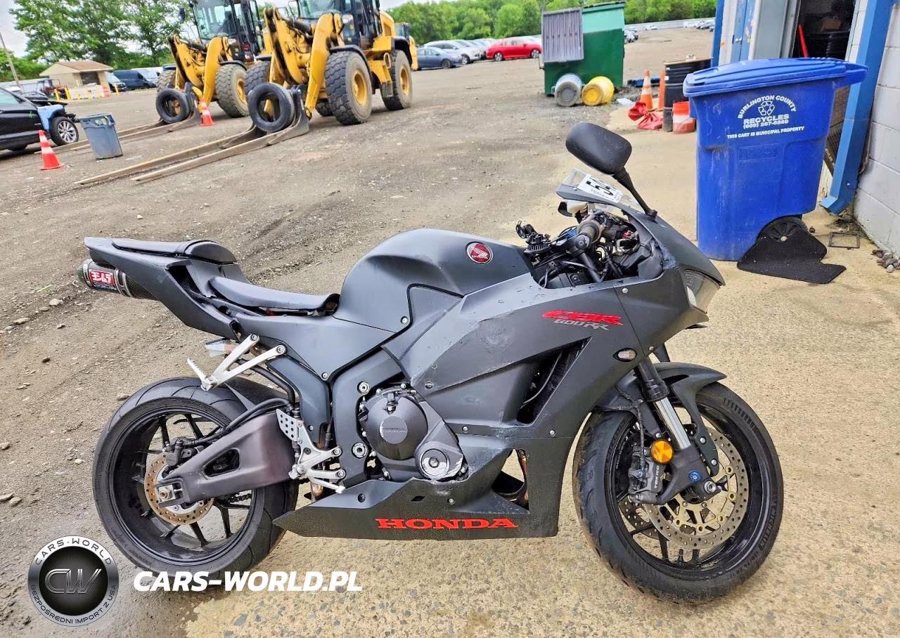 2020 Honda Cbr600 Rr – zdjęcie 1 z 8
