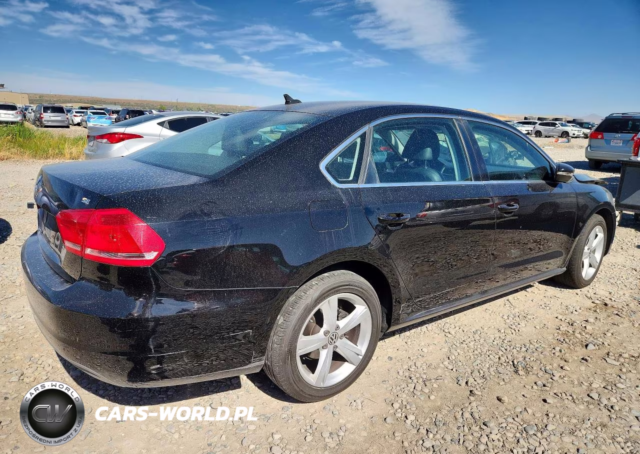 2012 Volkswagen Passat Se VIN:1VWBP7A37CC044227 - 3