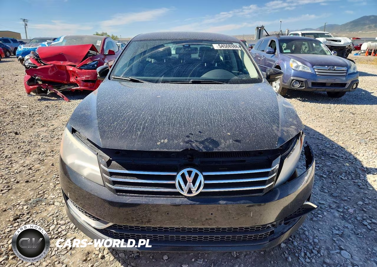 2012 Volkswagen Passat Se VIN:1VWBP7A37CC044227 - 5