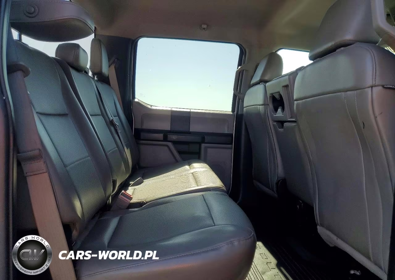 2018 Ford F250 Super Duty VIN:1FT7W2A68JEB04185 - 10