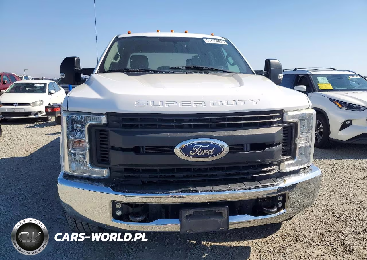 2018 Ford F250 Super Duty VIN:1FT7W2A68JEB04185 - 5
