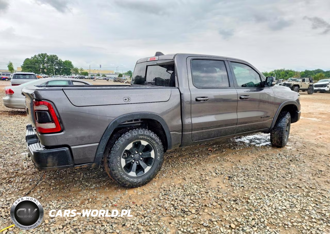 2020 Ram 1500 Rebel VIN:1C6SRFLT6LN221172 - 3
