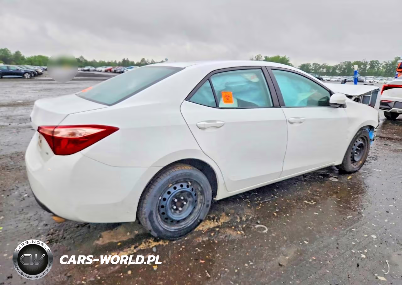 2019 Toyota Corolla Le VIN:2T1BURHE2KC129366 - 3