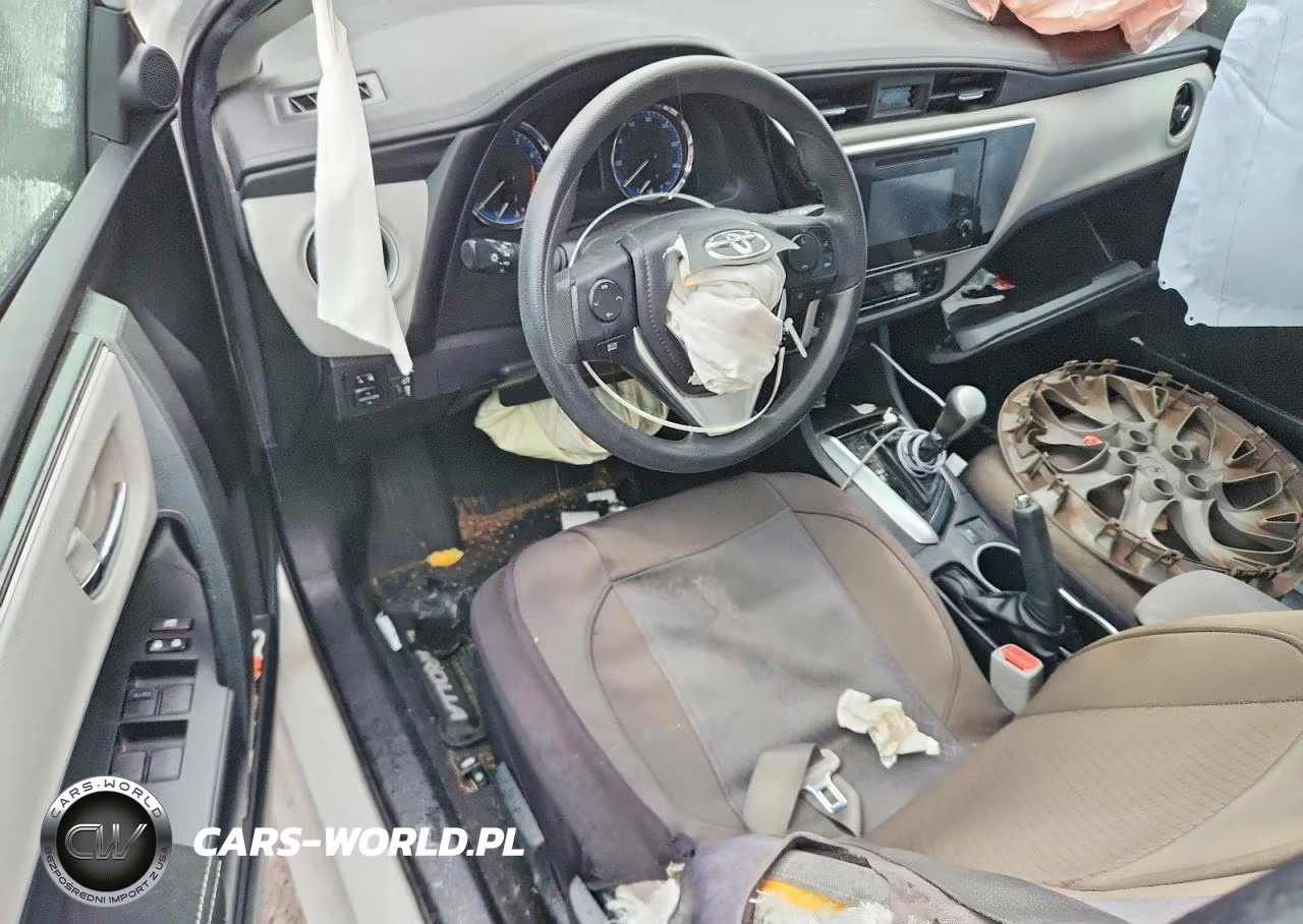 2019 Toyota Corolla Le VIN:2T1BURHE2KC129366 - 8