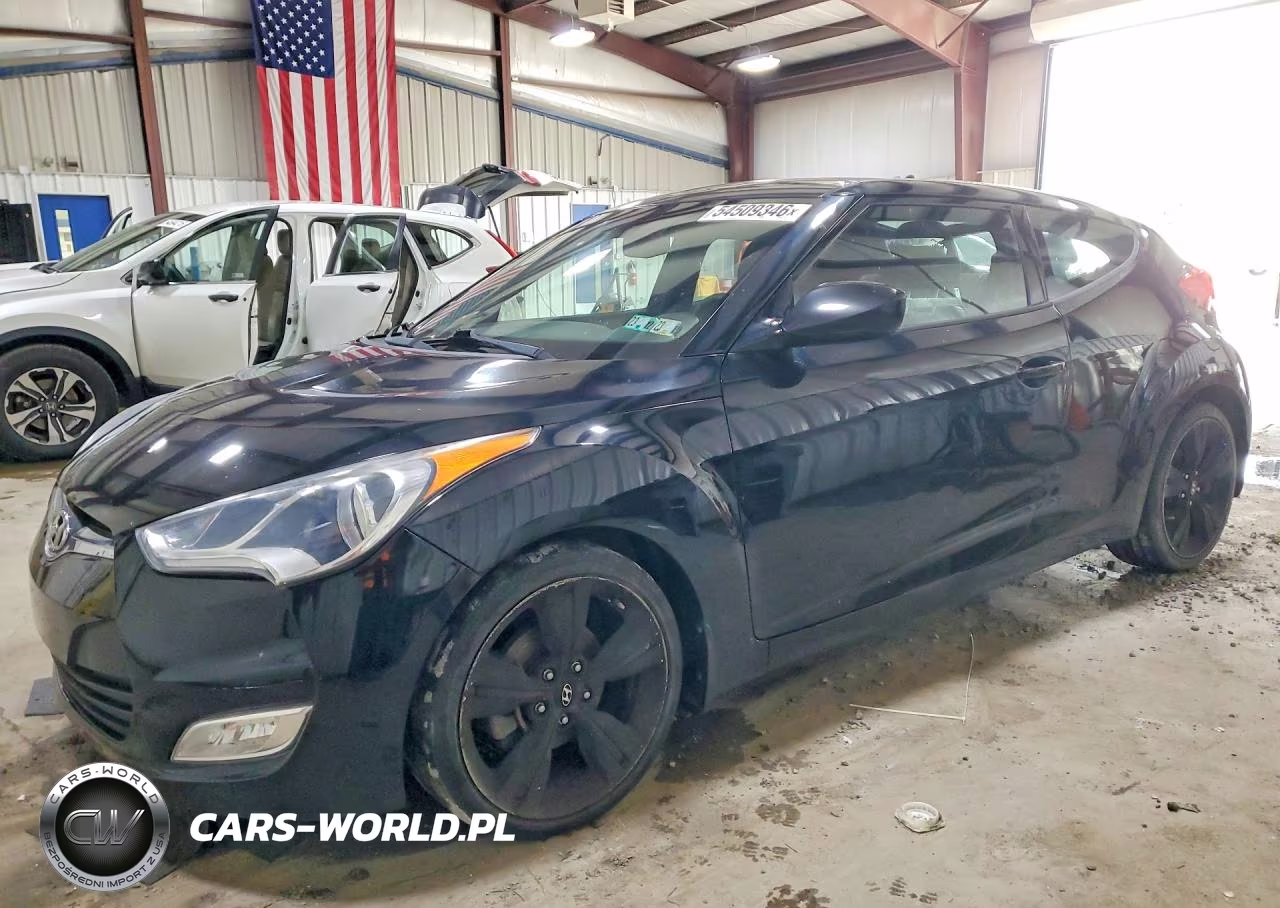 2013 Hyundai Veloster Base
