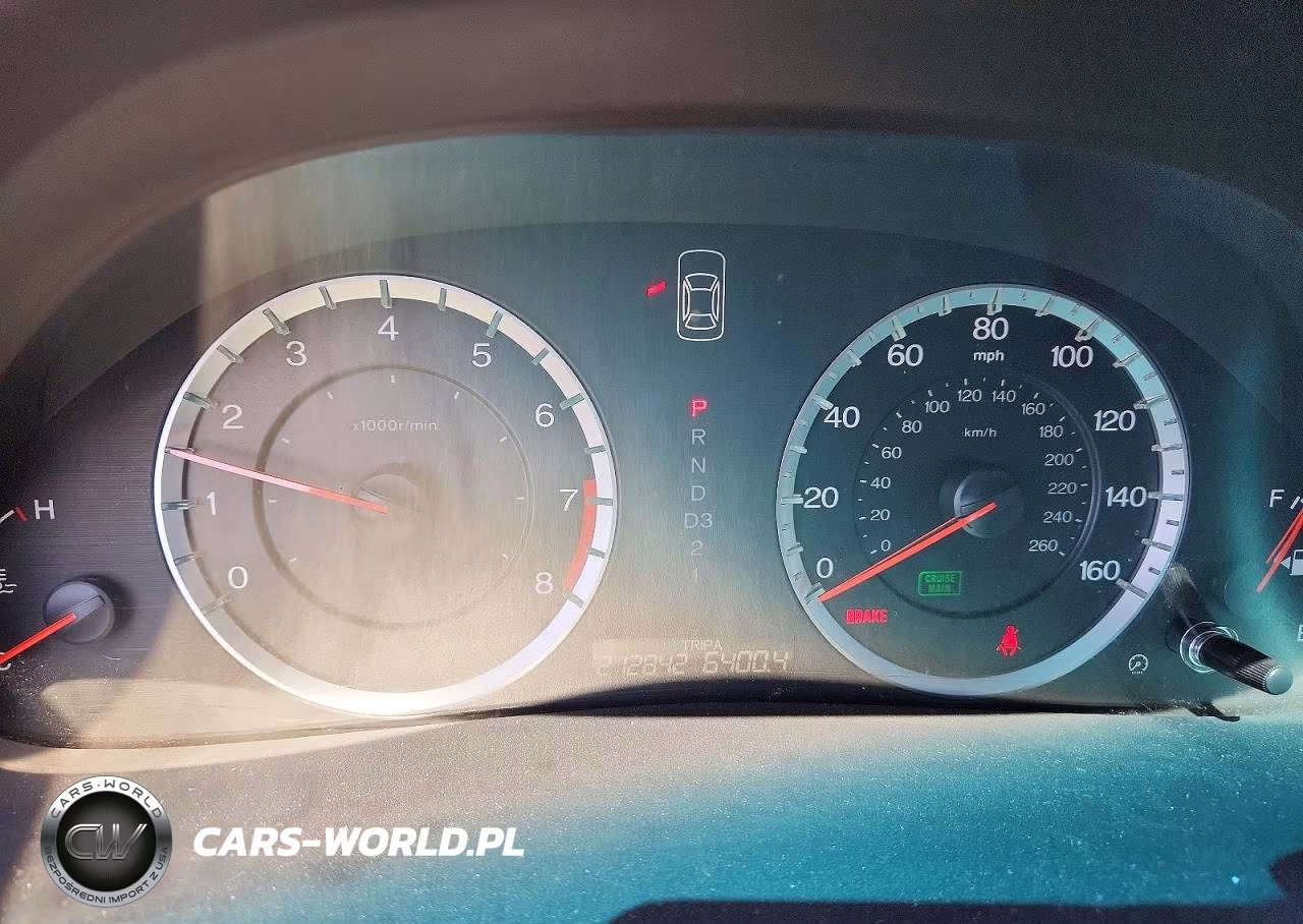 2010 Honda Accord Lxp VIN:1HGCP2F46AA010110 - 9