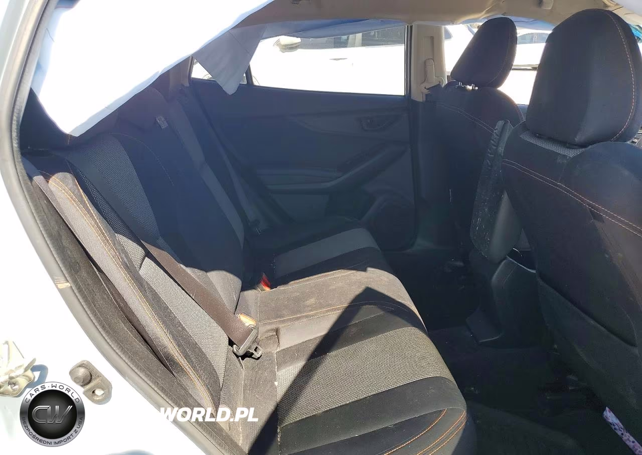 2020 Subaru Crosstrek Premium VIN:JF2GTAECXLH243997 - 11
