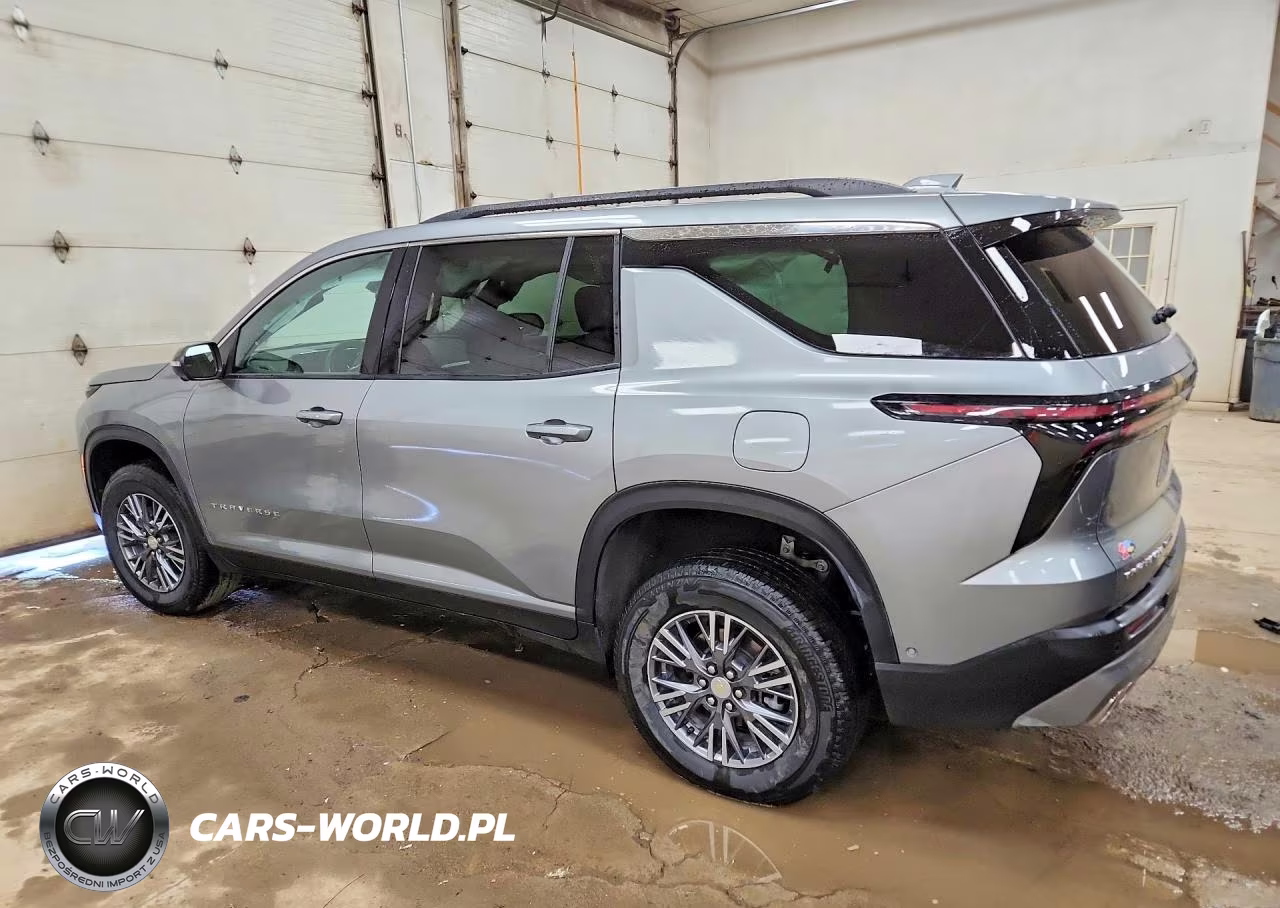 2025 Chevrolet Traverse Lt VIN:1GNEVGRS3SJ244105 - 2