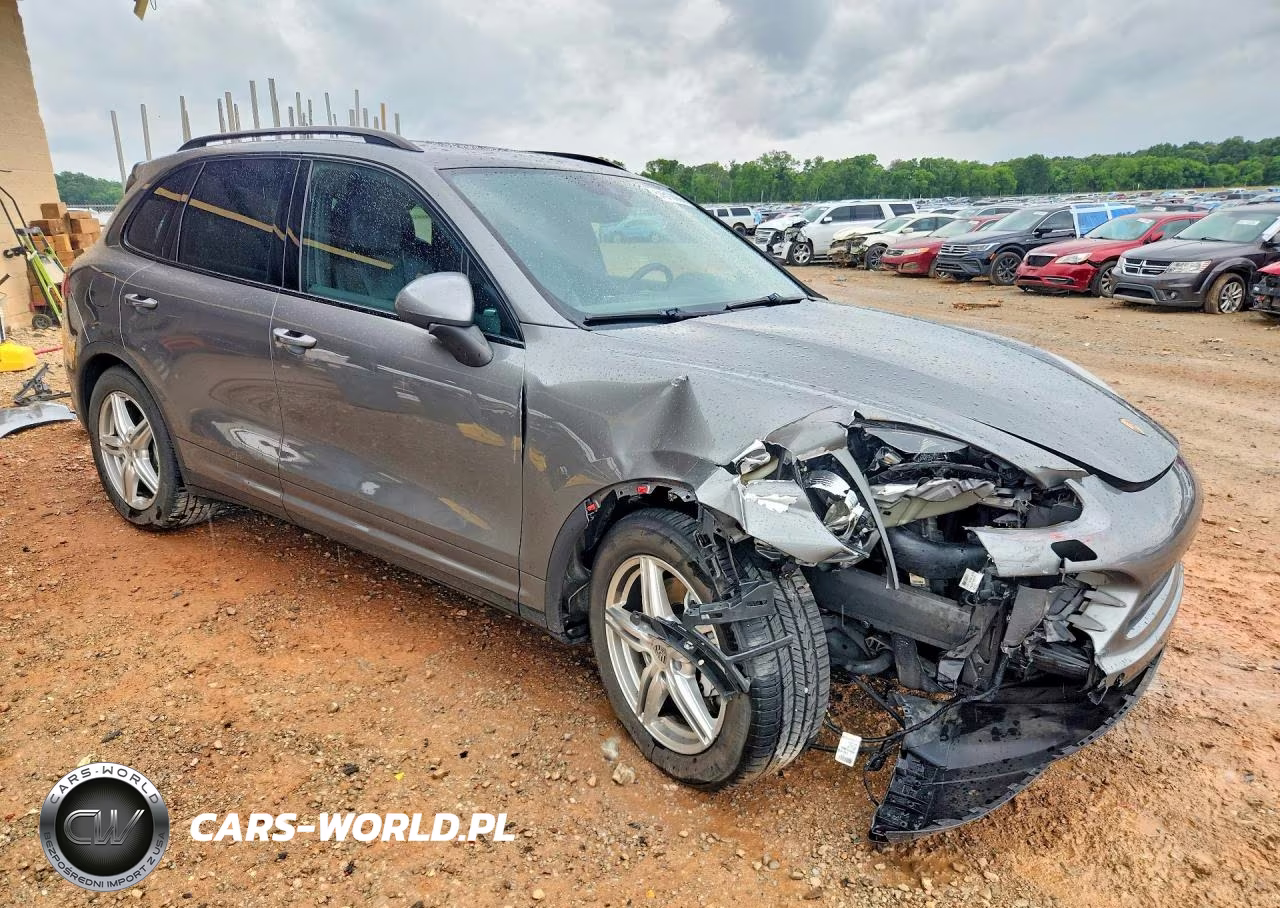 2014 Porsche Cayenne S VIN:WP1AB2A25ELA58488 - 4