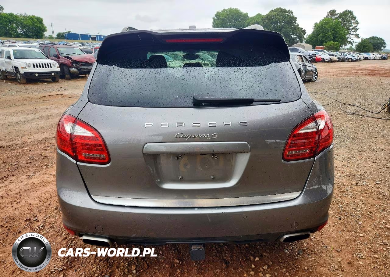 2014 Porsche Cayenne S VIN:WP1AB2A25ELA58488 - 6