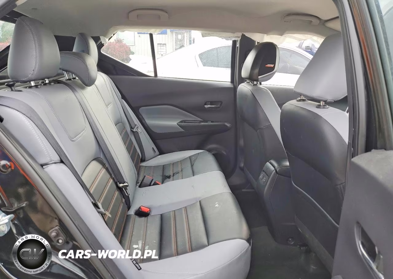 2024 Nissan Kicks Sr VIN:3N1CP5DV2RL493615 - 11