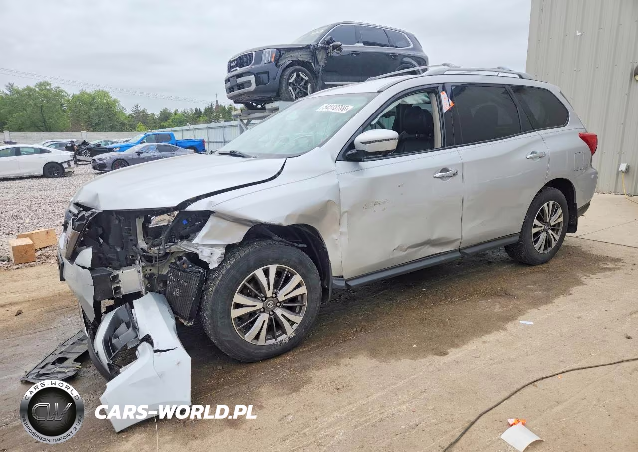 2017 Nissan Pathfinder Sl