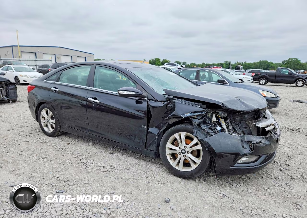 2013 Hyundai Sonata Limited VIN:5NPEC4AC0DH699605 - 4