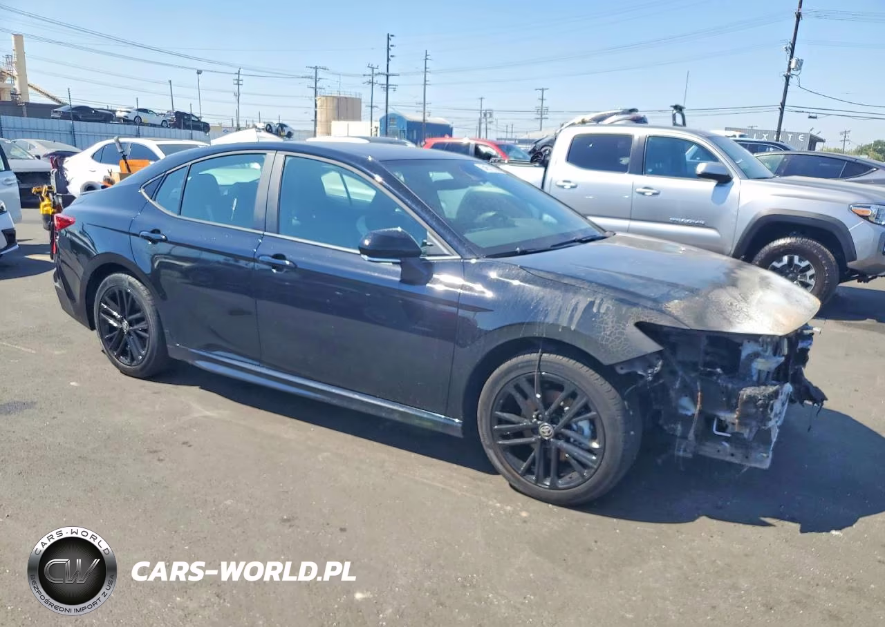 2026 Toyota Camry Se VIN:4T1DAACK2TU734701 - 4