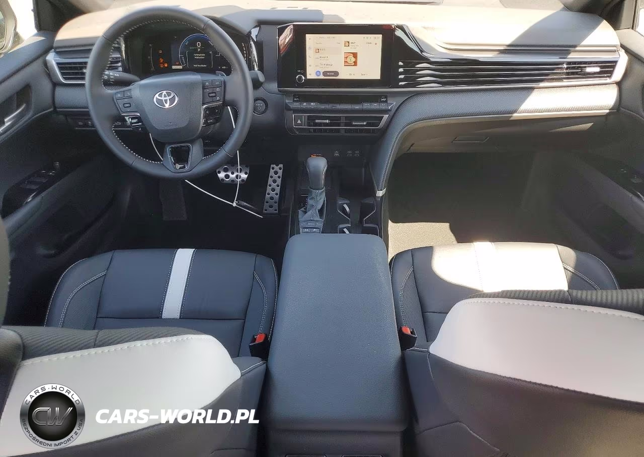 2026 Toyota Camry Se VIN:4T1DAACK2TU734701 - 8
