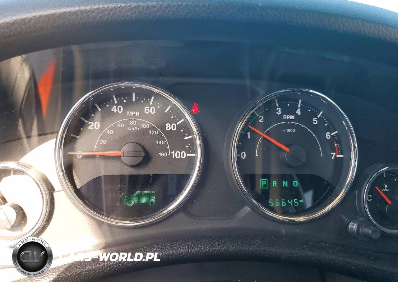 2017 Jeep Wrangler Unlimited Sahara VIN:1C4BJWEG2HL601502 - 9