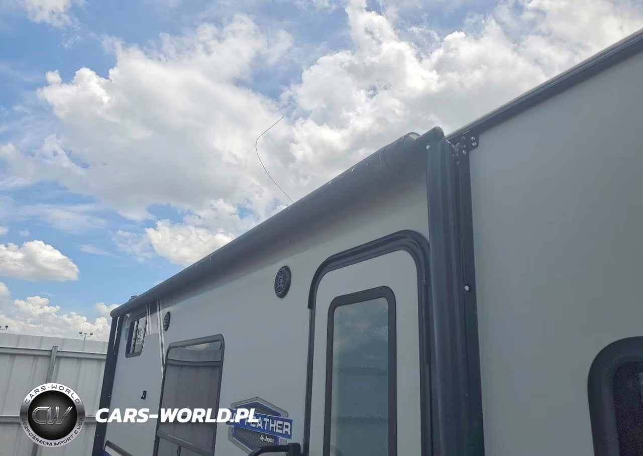2019 Jayco Jay Feather Camper VIN:1UJBJ0BN5K1JX0138 - 9