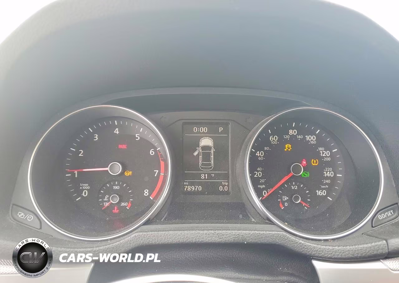 2018 Volkswagen Passat S VIN:1VWAA7A38JC043727 - 9