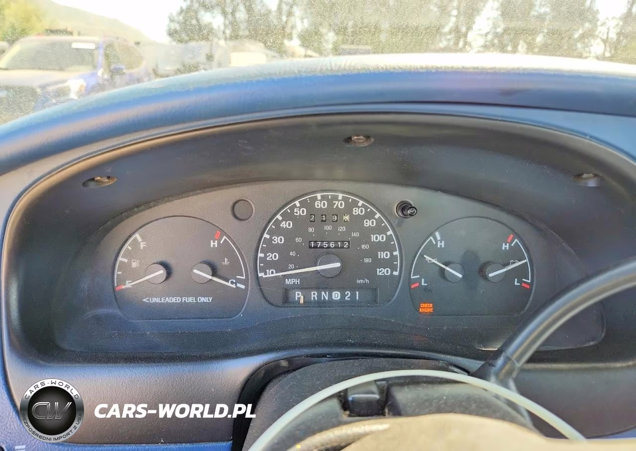 1996 Ford Ranger VIN:1FTCR10X6TUD39994 - 9