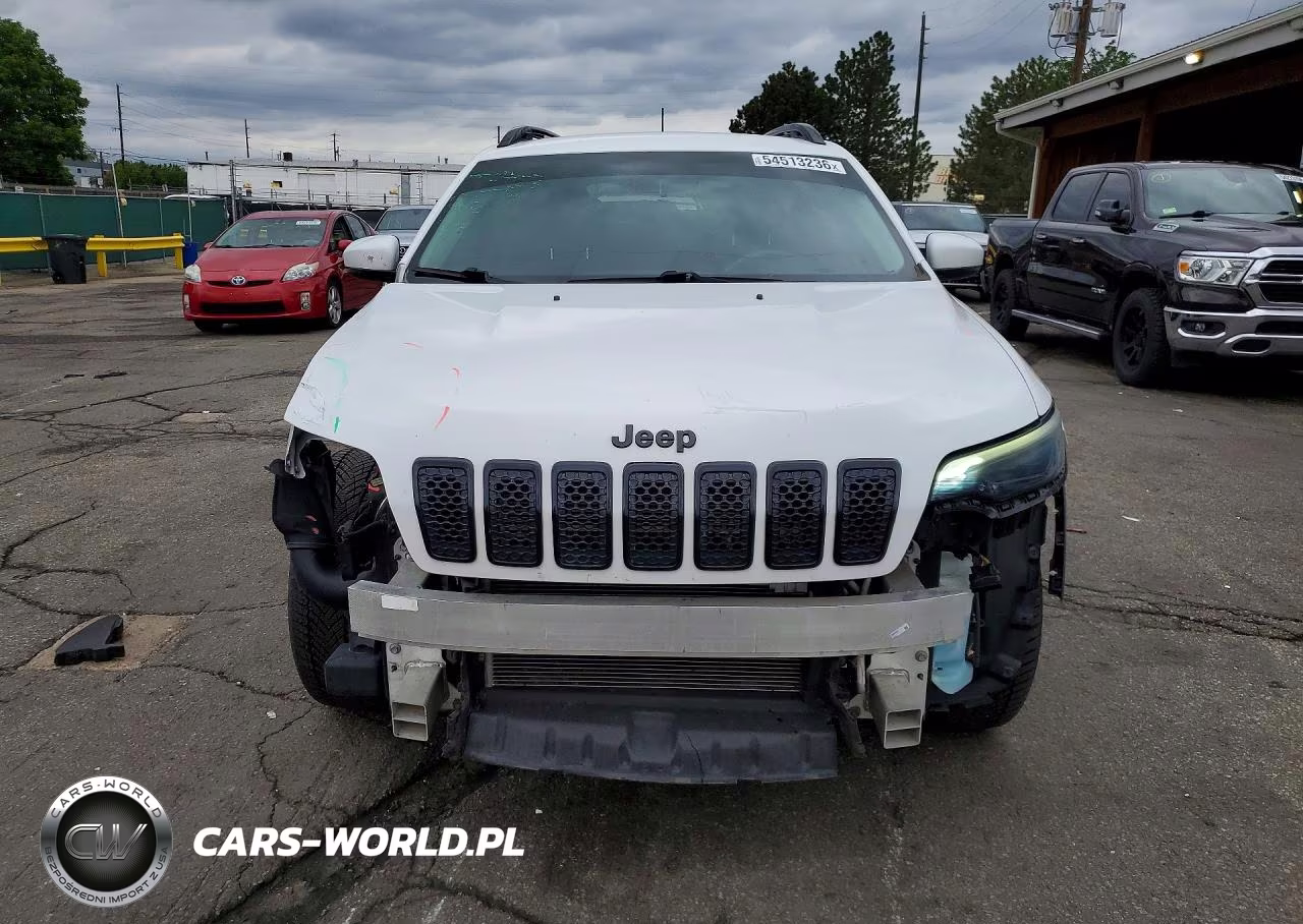 2019 Jeep Cherokee Latitude Plus VIN:1C4PJMLN6KD335687 - 5