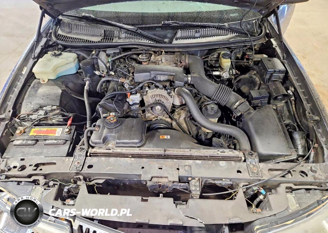 2000 Lincoln Town Car Signature VIN:1LNHM82W8YY857876 - 11