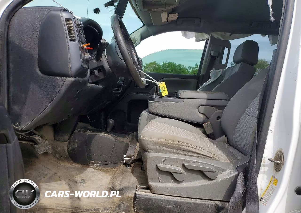 2018 Chevrolet Silverado K2500 Heavy Duty VIN:1GC1KUEG5JF215027 - 7
