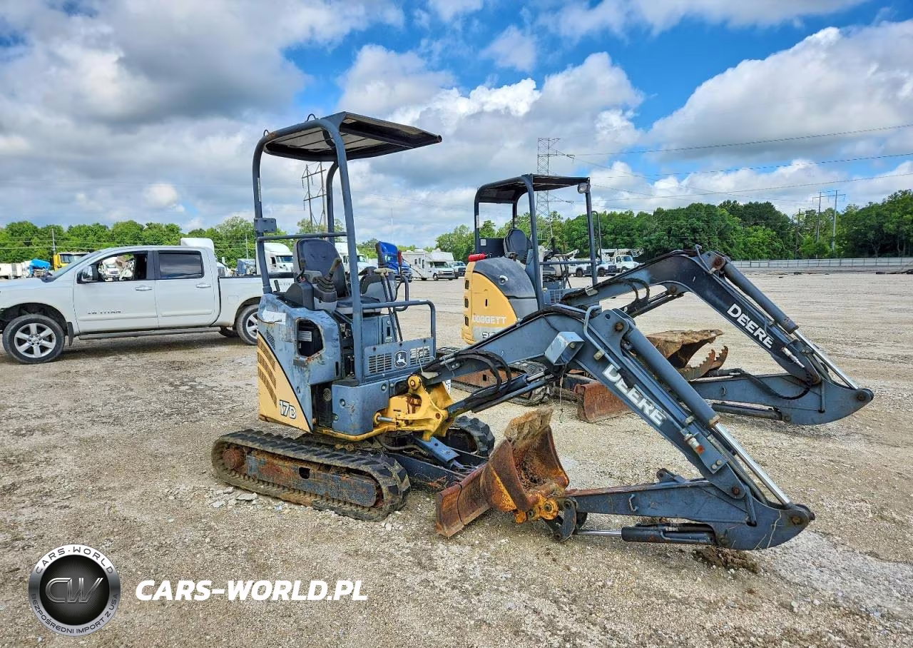 2013 John Deer Industrial Equipment