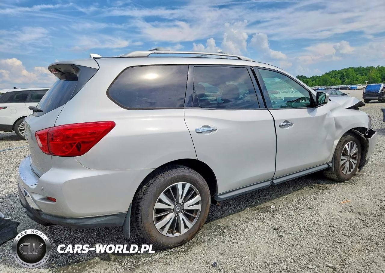 2020 Nissan Pathfinder S VIN:5N1DR2AN5LC617647 - 3