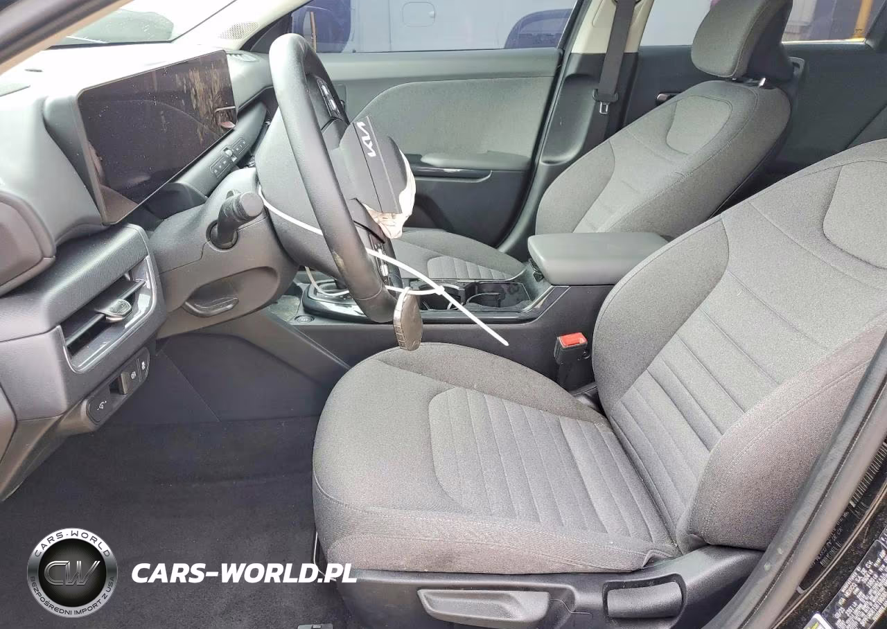 2025 Kia K4 Ex VIN:3KPFU4DE1SE198285 - 7