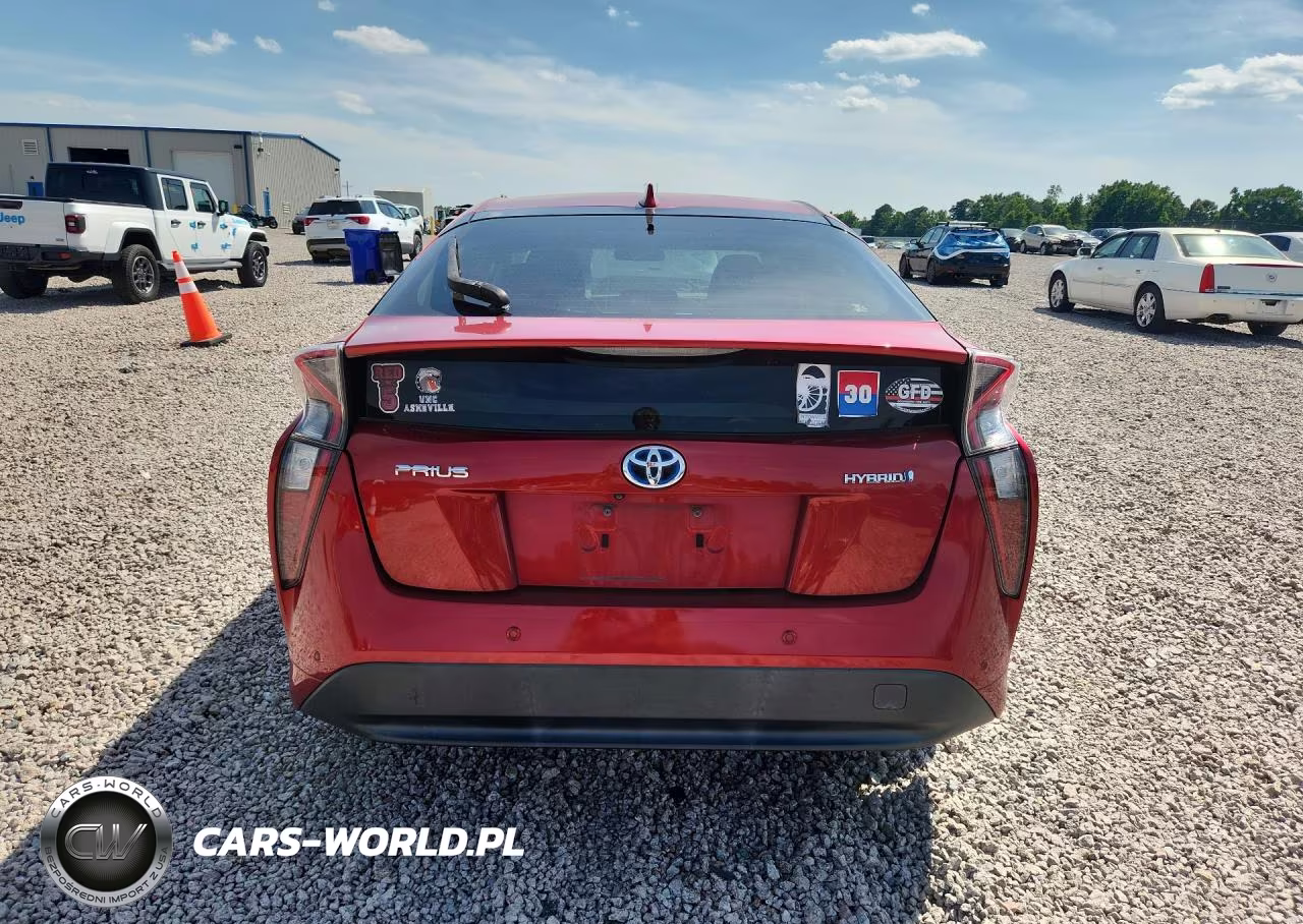 2017 Toyota Prius Three VIN:JTDKARFU7H3544395 - 6