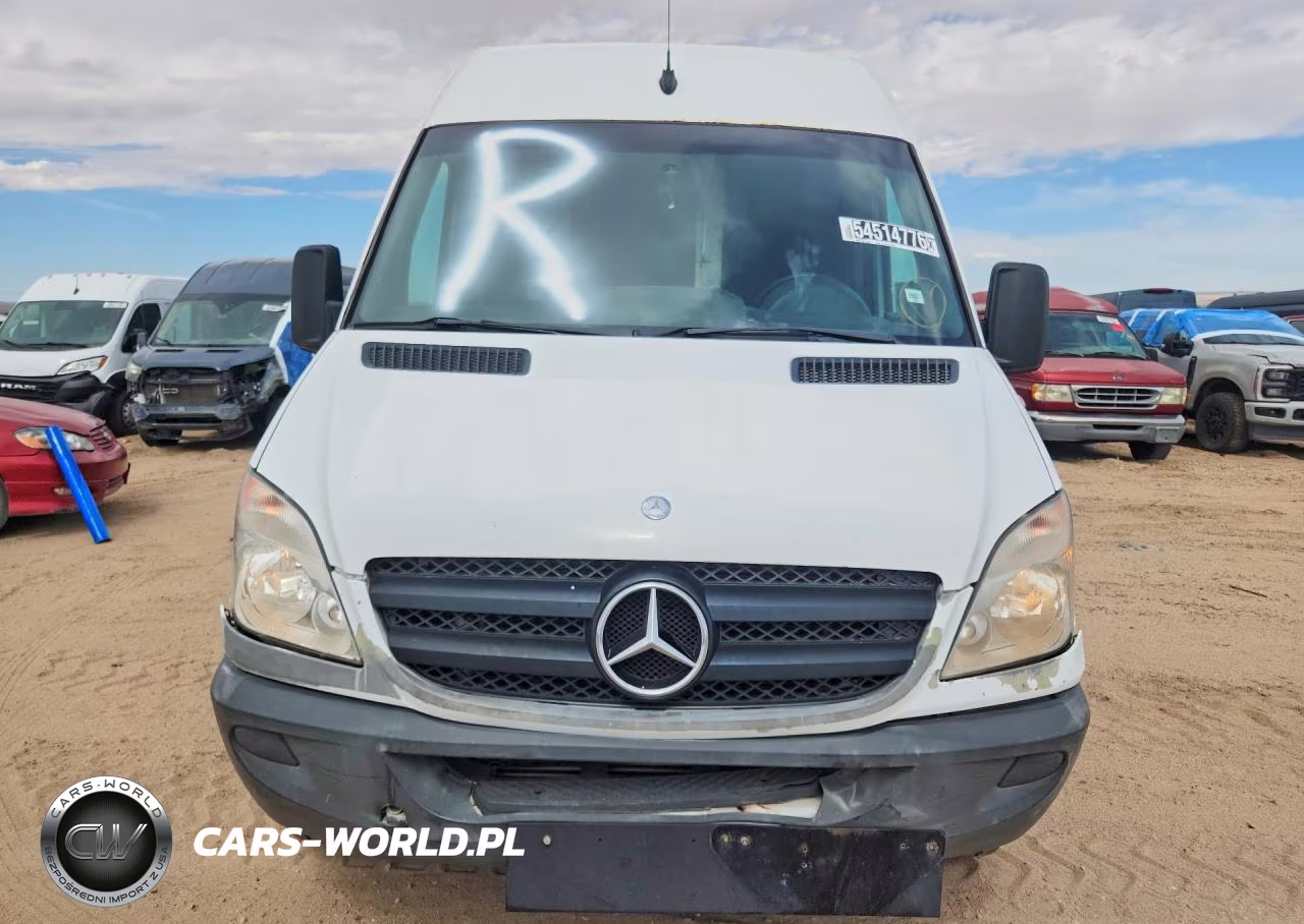 2011 Mercedes Benz Sprinter 2500 Delivery Van VIN:WD3PE8CBXB5591868 - 5