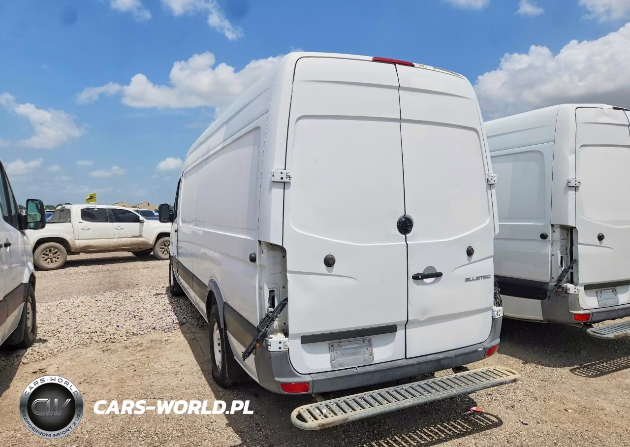 2015 Mercedes-Benz Sprinter 2500 Delivery Van VIN:WD3PE8DB5FP122874 - 2