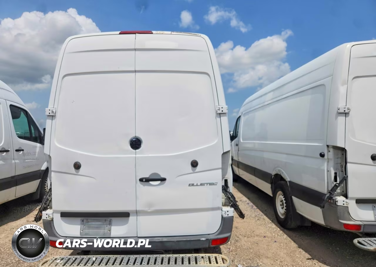 2015 Mercedes-Benz Sprinter 2500 Delivery Van VIN:WD3PE8DB5FP122874 - 6